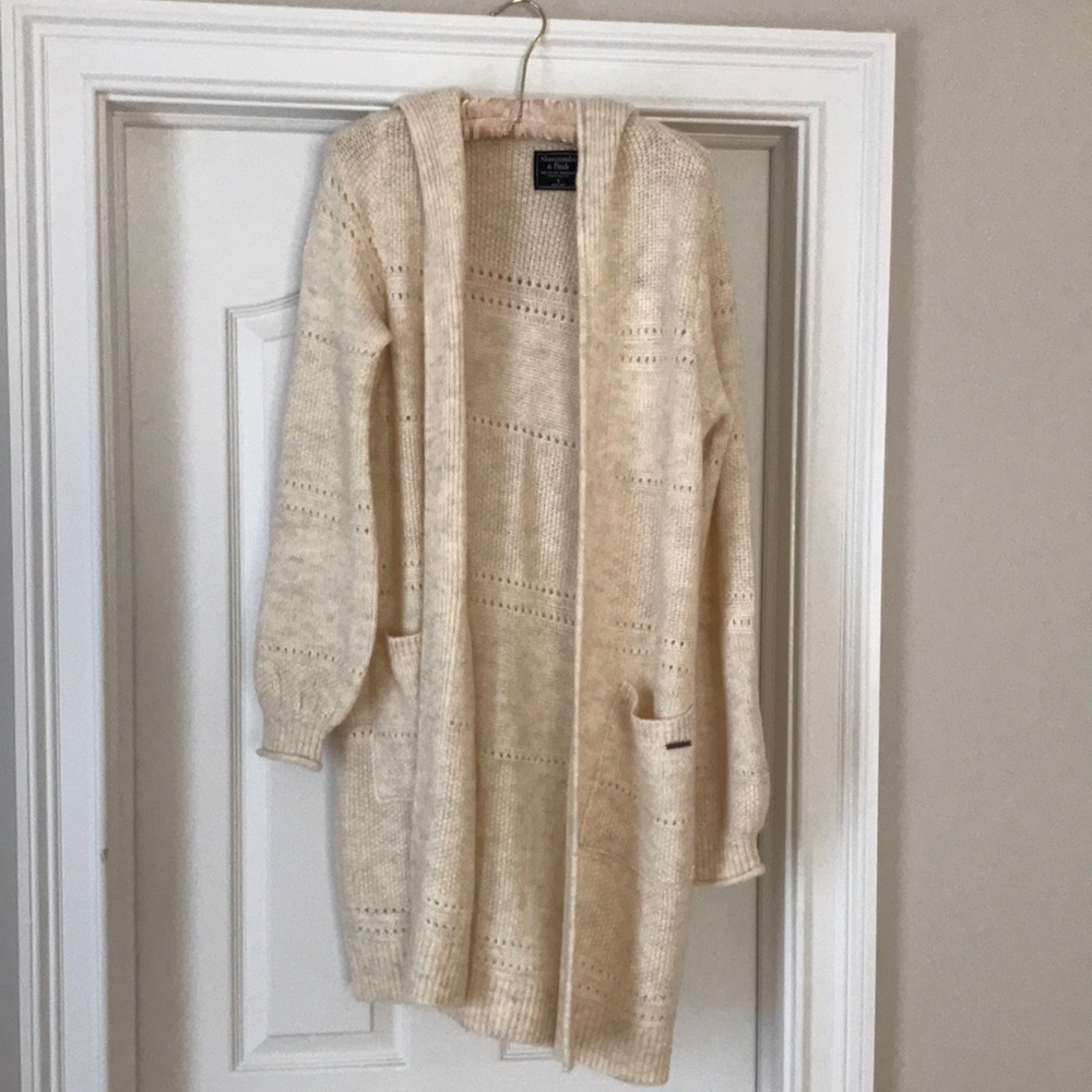 Abercrombie and Fitch cardigan